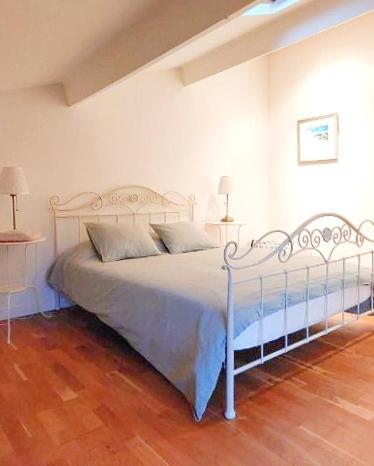 Maison De Lolivier, Beautiful Townhouse With Private Courtyard Eymet